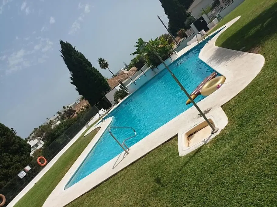 Beautiful Spacious Two Bed Facing The Ocean! Marbella 0*,  Spanyolország